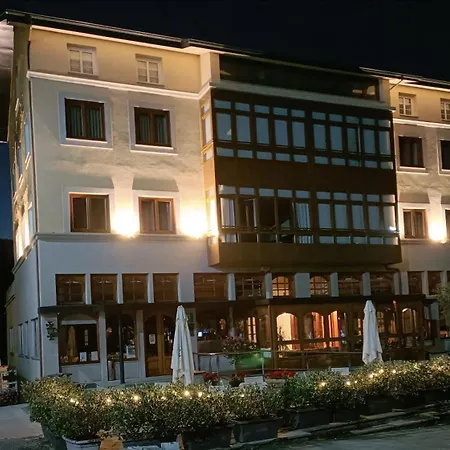 Hotel Montero *